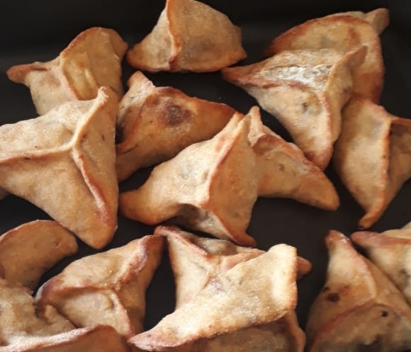 MINI SPINACH PIES “FATAYER” RECIPE